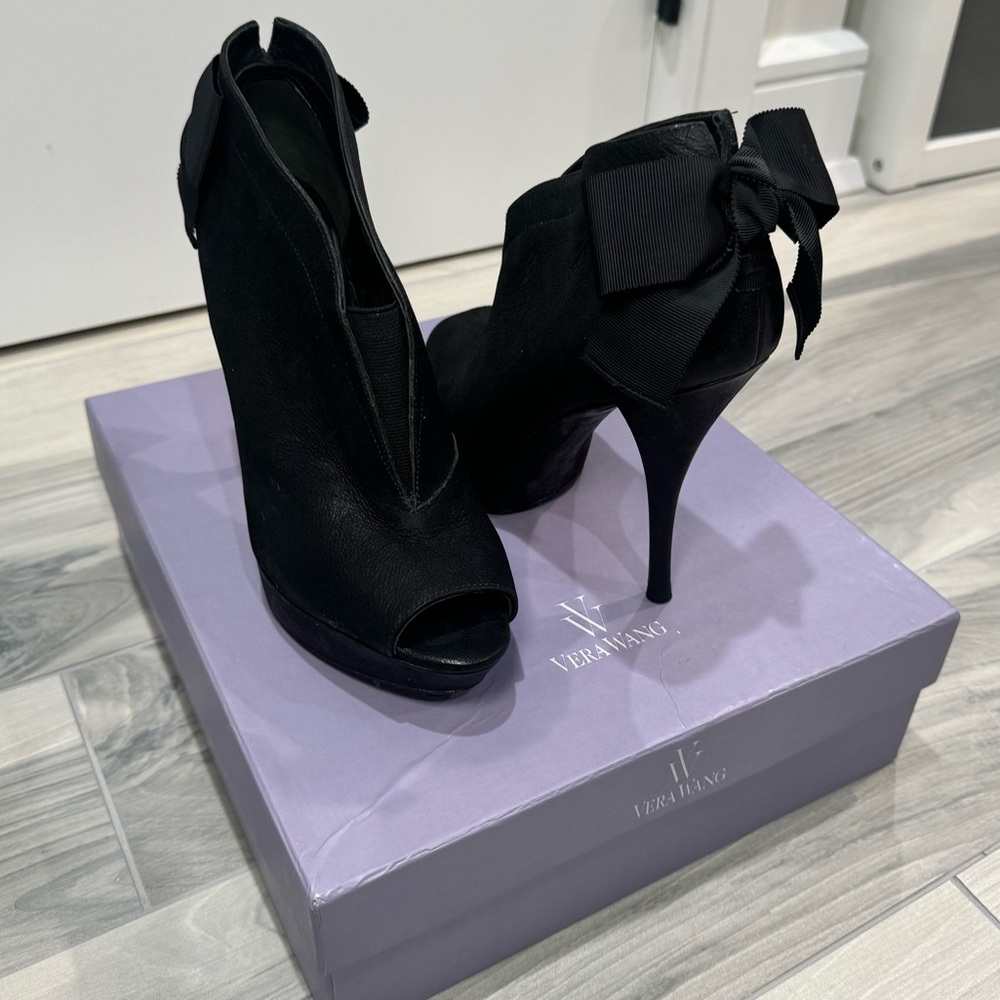 Vera Wang Booties 8 Royce Platform Peep-toe Stiletto Bow Back Black